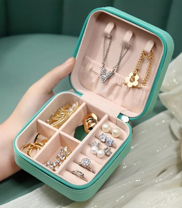 Travel Leather Pocket Jewellery Organizer With Box (Mix/Random color)